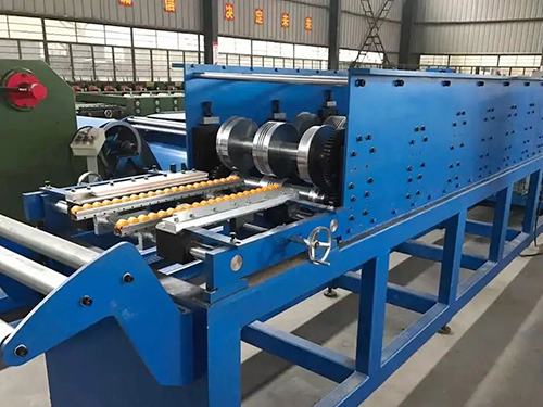 落水管成型设备