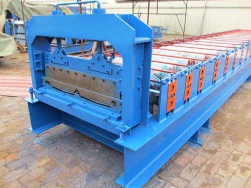 675型角驰压瓦机